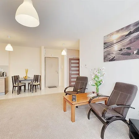Apartament Aparts *