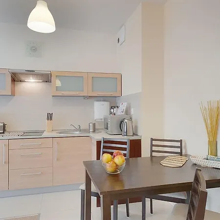 Apartament Aparts *