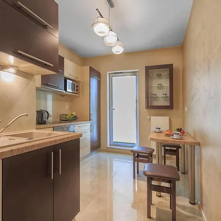 Apartament Aparts *